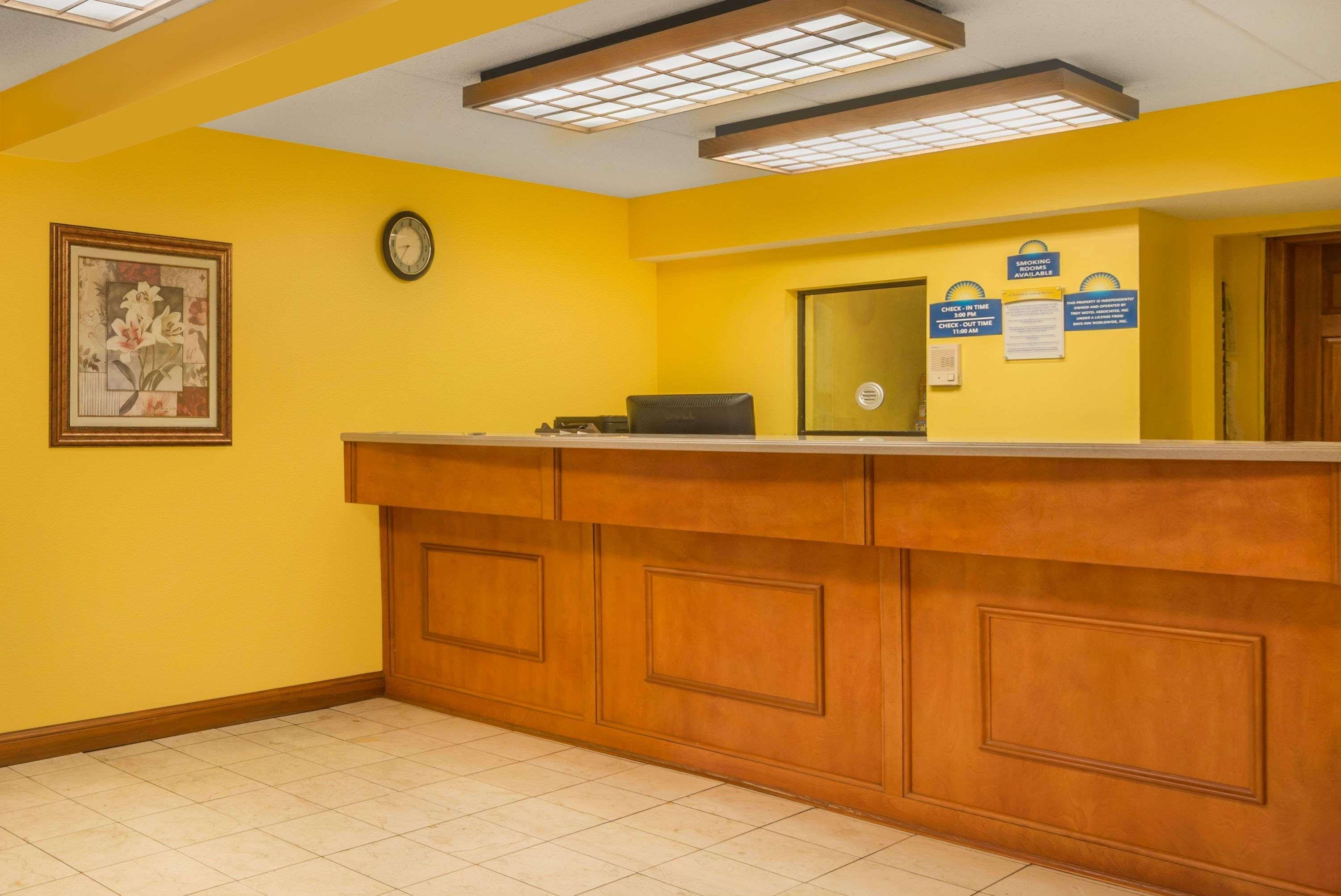 Days Inn By Wyndham Columbus Fairgrounds מראה חיצוני תמונה
